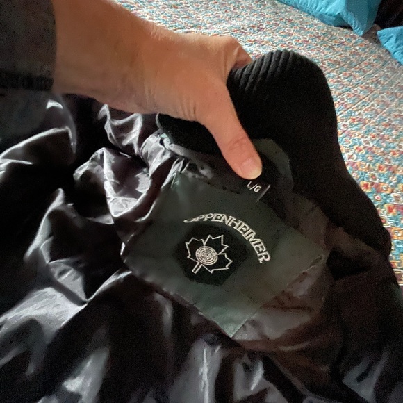 Forest Green with Black trim Winter Parka like new - Picture 8 of 9